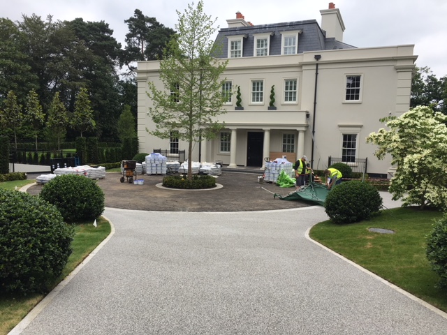 Weybridge St Georges Hill Resin Bound Gravel Driveway